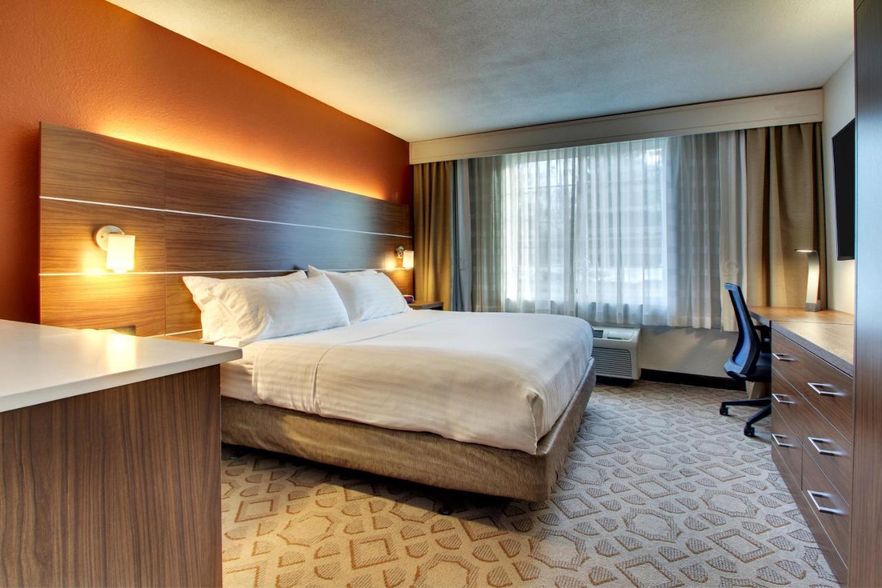 Holiday Inn Express Poughkeepsie By Ihg Bagian luar foto