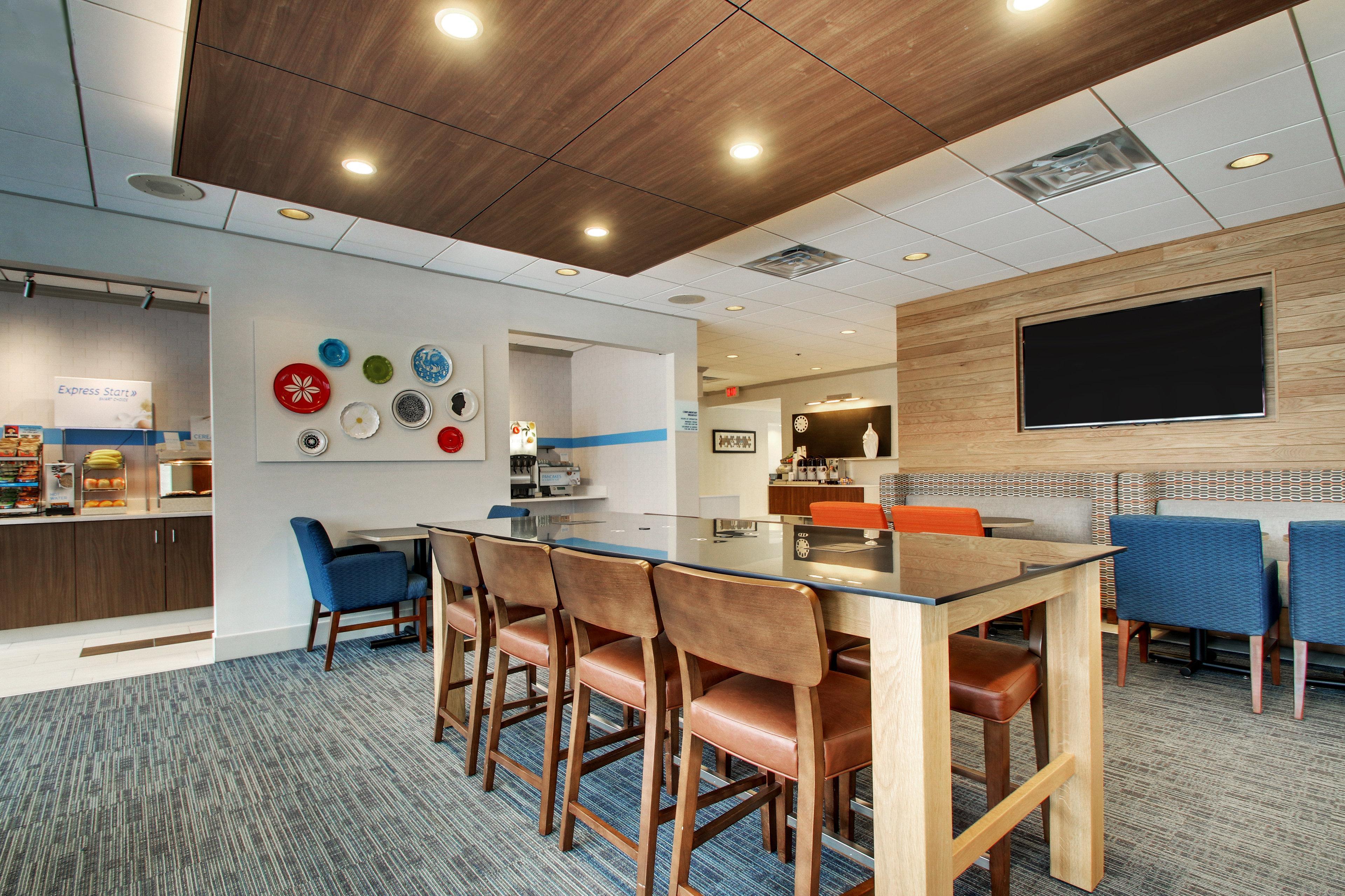 Holiday Inn Express Poughkeepsie By Ihg Bagian luar foto