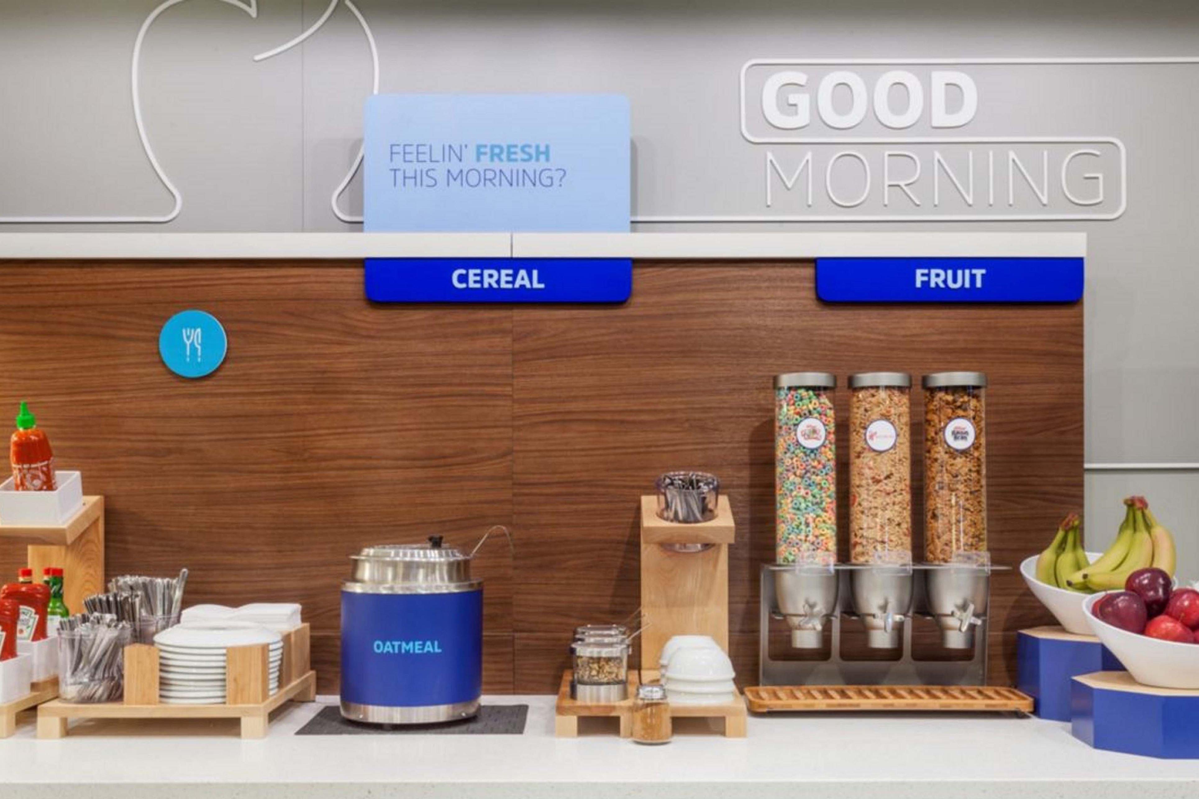 Holiday Inn Express Poughkeepsie By Ihg Bagian luar foto