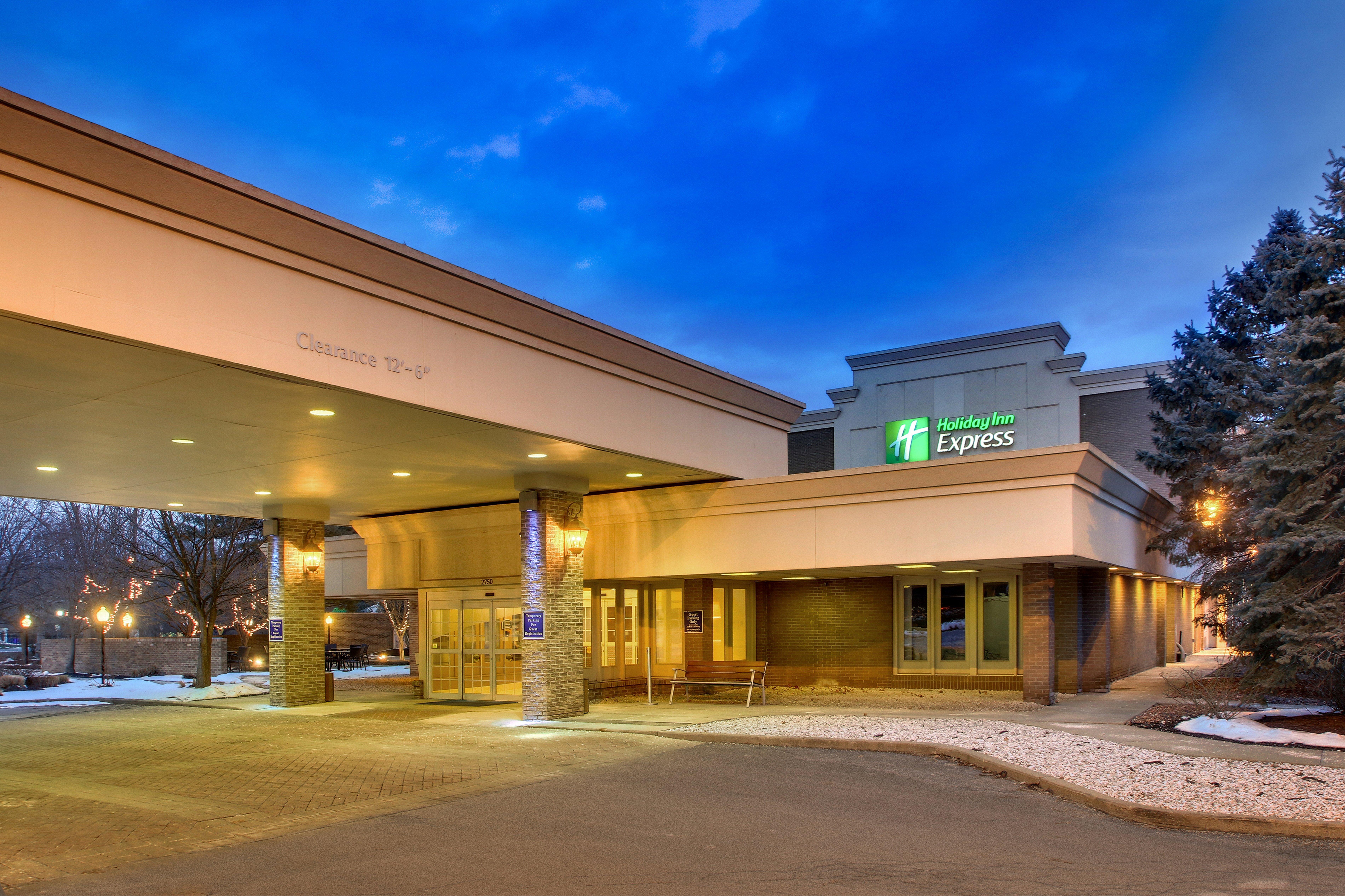 Holiday Inn Express Poughkeepsie By Ihg Bagian luar foto
