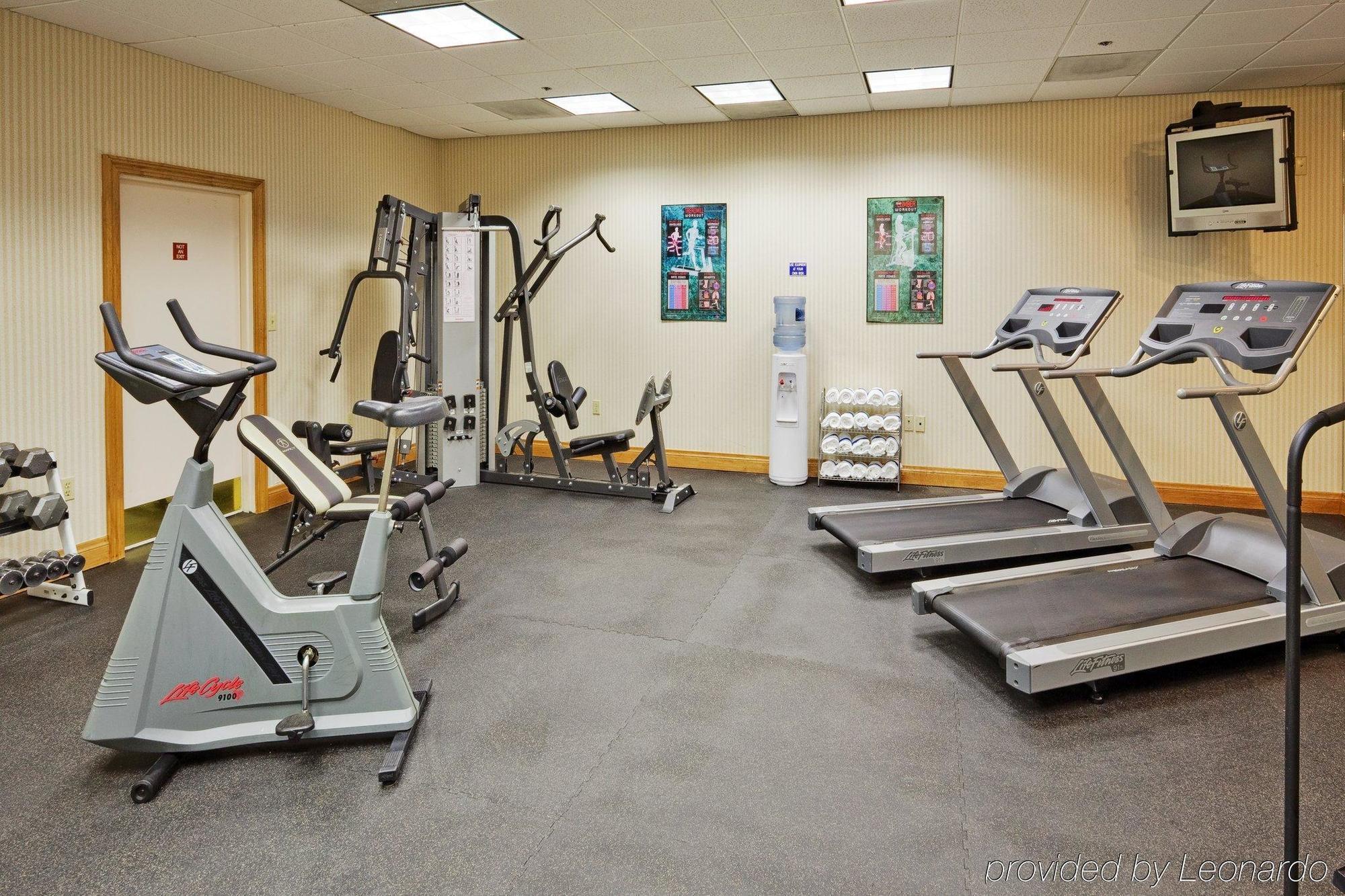Holiday Inn Express Poughkeepsie By Ihg Bagian luar foto